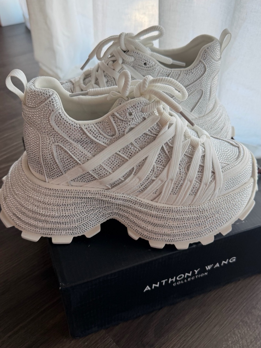 Chunky Sneakers in white